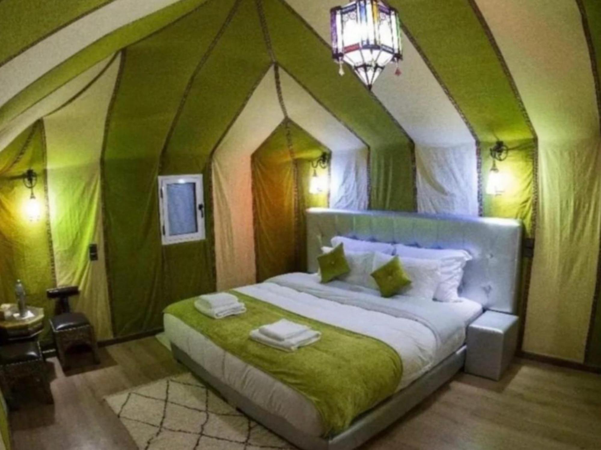 Expedition Luxury Camp 5*